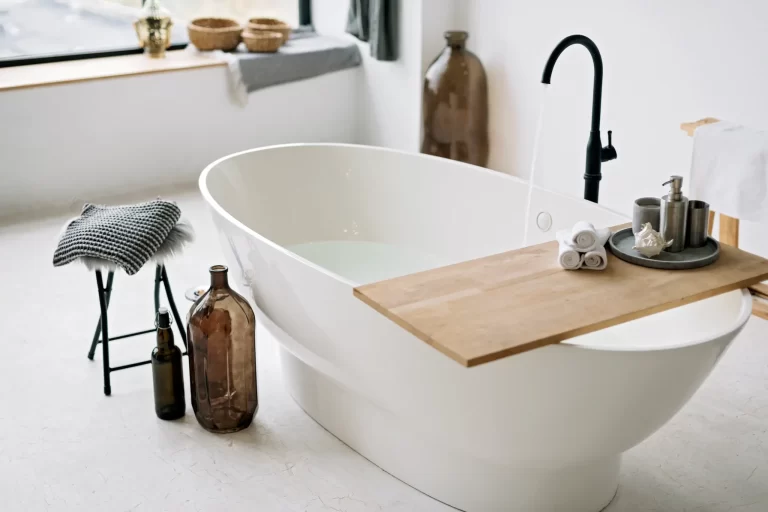 Tankless Water Heater Bath Tub